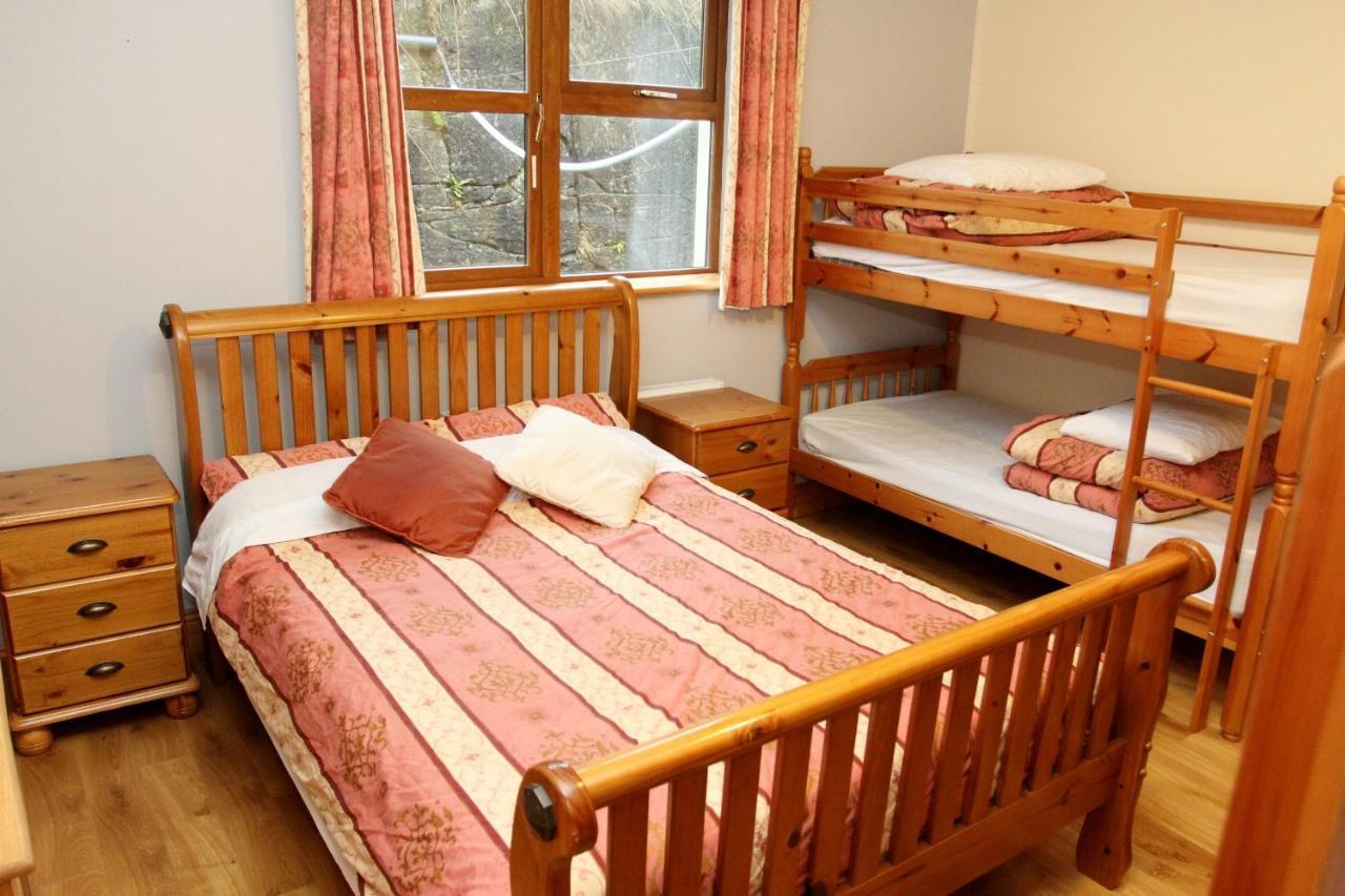Clare'S Rock Self-Catering Accommodation Carron Esterno foto