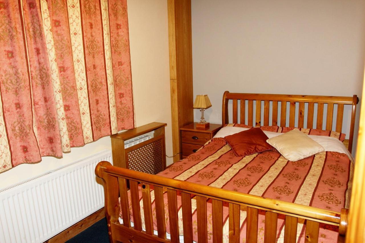 Clare'S Rock Self-Catering Accommodation Carron Esterno foto
