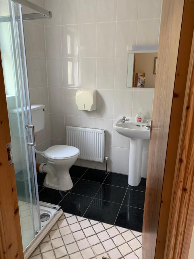 Clare'S Rock Self-Catering Accommodation Carron Esterno foto